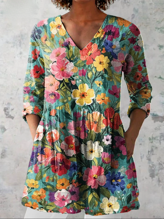 VERA | LONG BLOUSE WITH A V-NECK