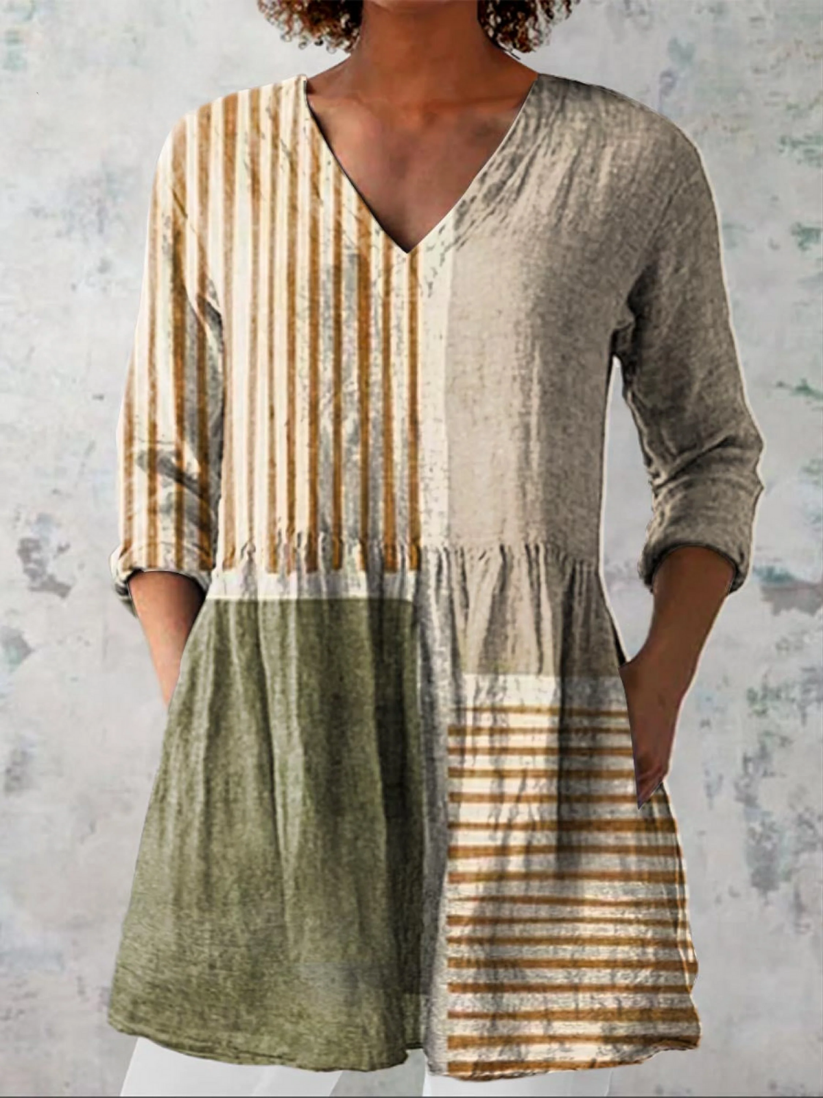 JUNE | LONG BLOUSE WITH A V-NECK