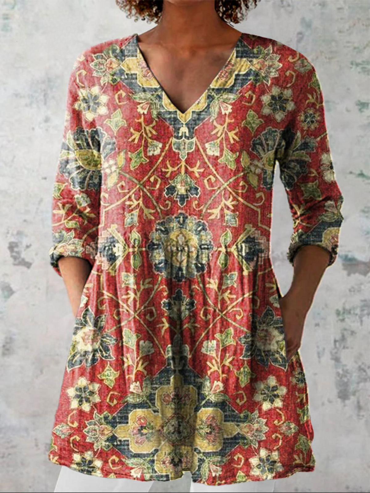 TERESA | LONG BLOUSE WITH A V-NECK
